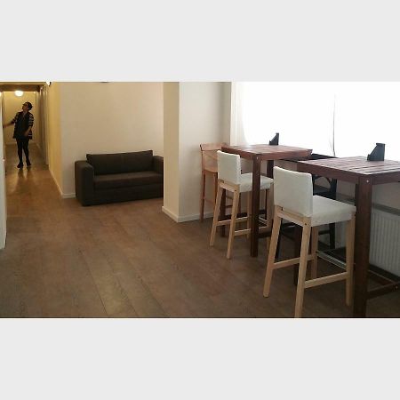 Lodgecity - Private Rooms B เบอร์ลิน ภายนอก รูปภาพ